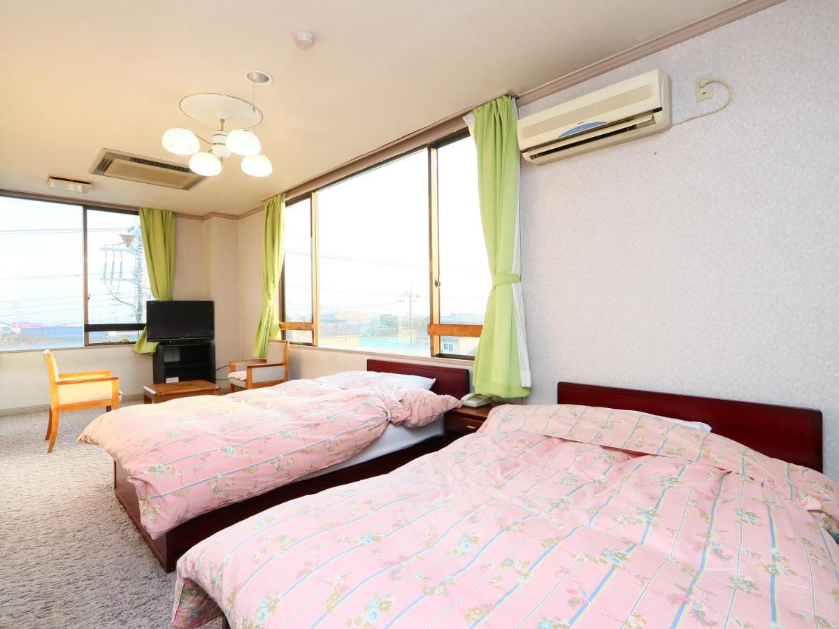 Seaside Hotel Kujukuri Sanmu Exteriör bild